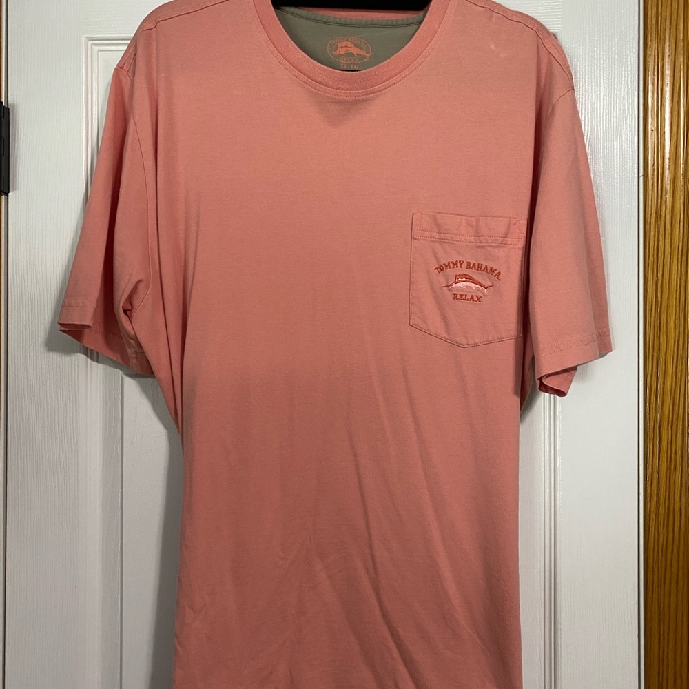 XL Tommy Bahama. 3 men’s shirts